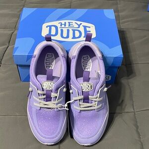 Hey Dude Sirocco Play sneakers. Lilac. Size J5